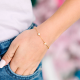 White Daisy Bracelet