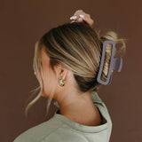 Must Have Claw Clip - Brown